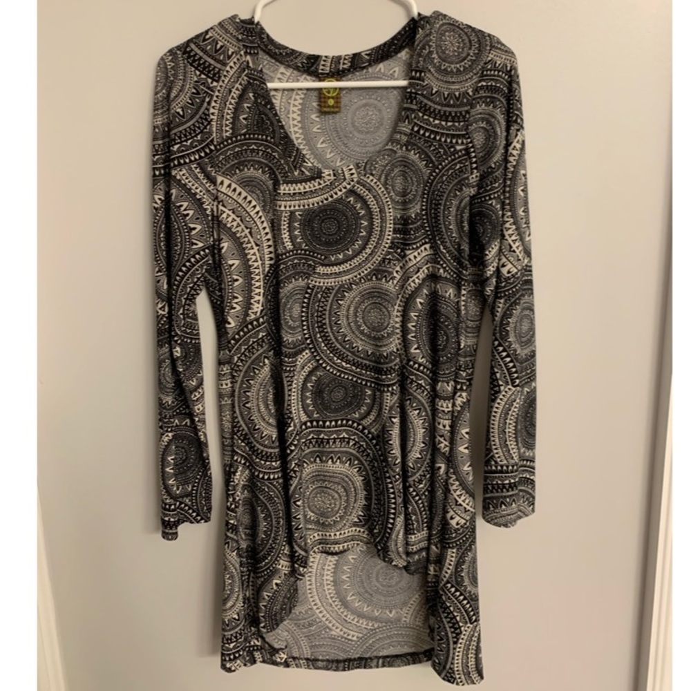 Size L Tunic